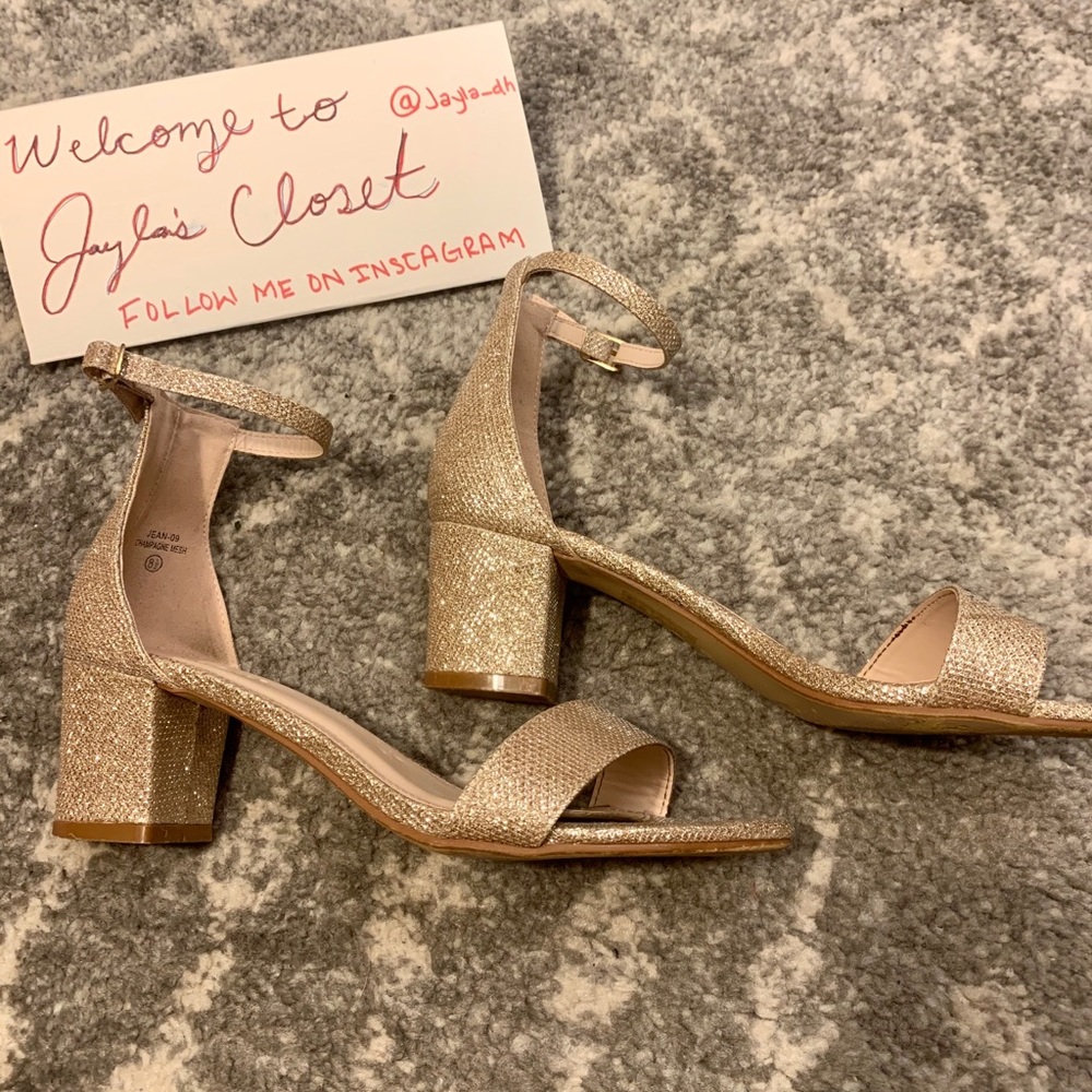 Sparkly low sandal heel